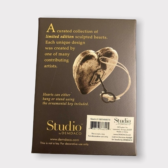 Studio by Demdaco - “Hope” Art Hearts - Picture 2 of 2
